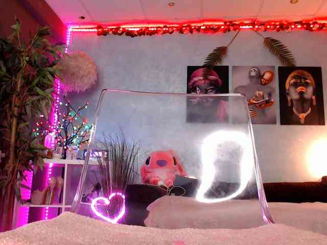 Chanelcharmx webcam