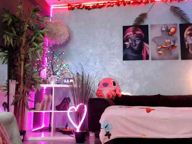Chanelcharmx webcam
