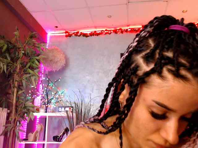 Chanelcharmx webcam