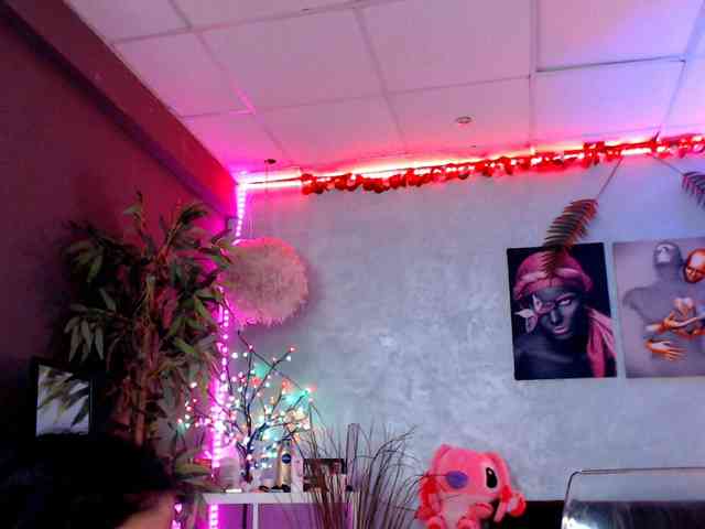 Chanelcharmx webcam