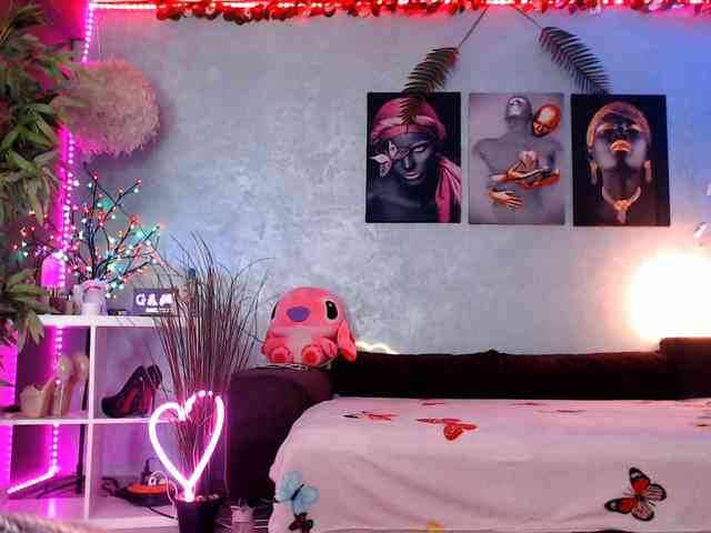 Chanelcharmx webcam