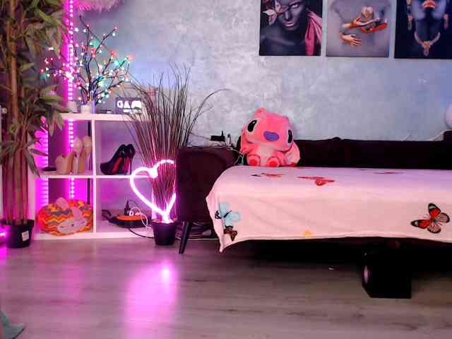 Chanelcharmx webcam