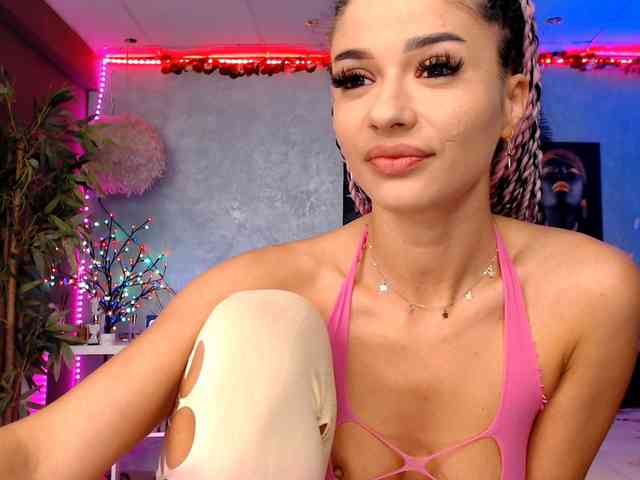 Chanelcharmx webcam