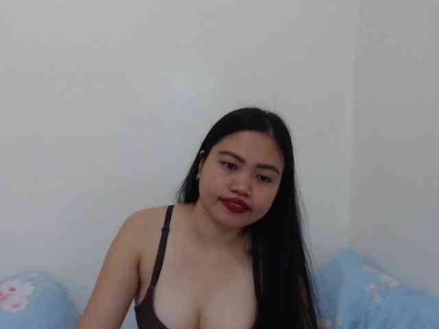cherrysexyuntouch webcam