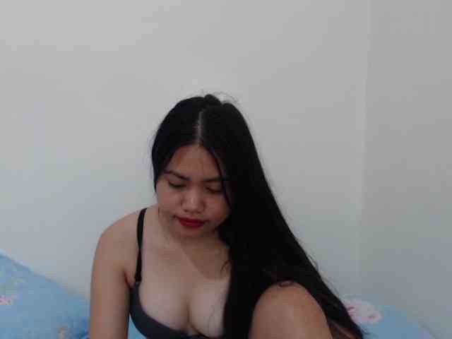 cherrysexyuntouch webcam