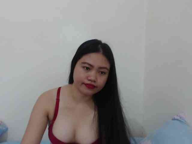 cherrysexyuntouch webcam