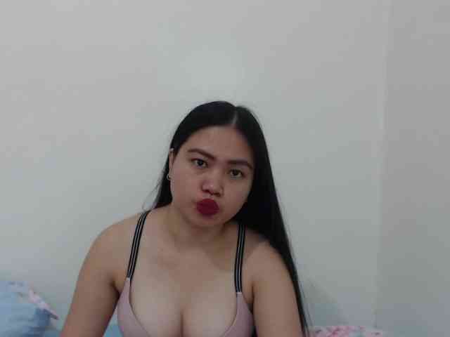 cherrysexyuntouch webcam