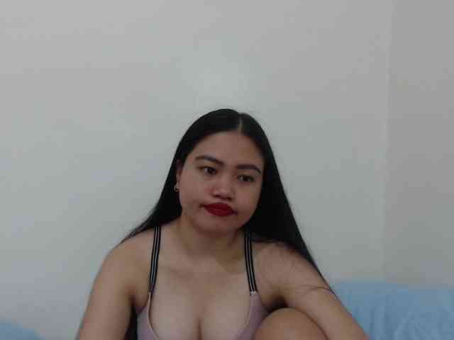 cherrysexyuntouch webcam