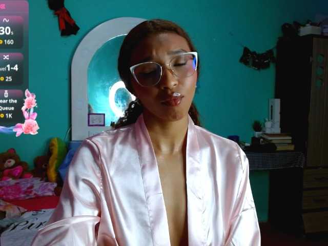 blessedperverse from BongaCams