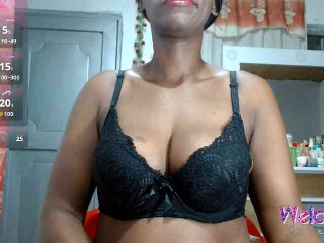 alice-pussi alice-pussi