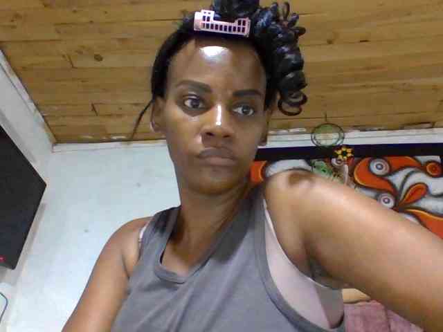 alice-pussi alice-pussi