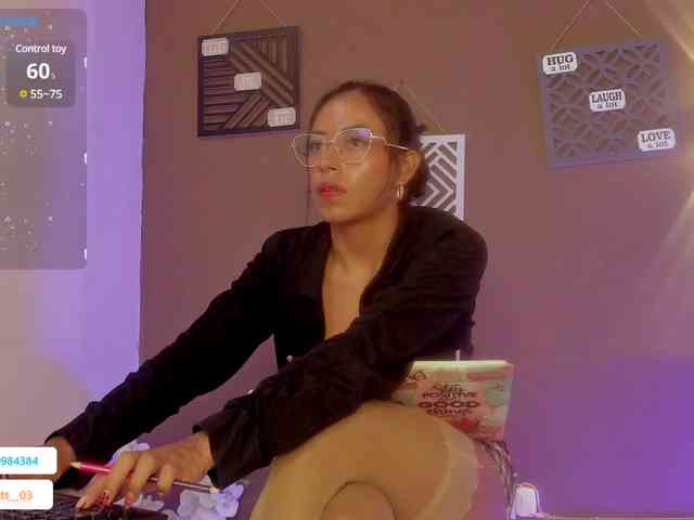 Shantall-1 webcam