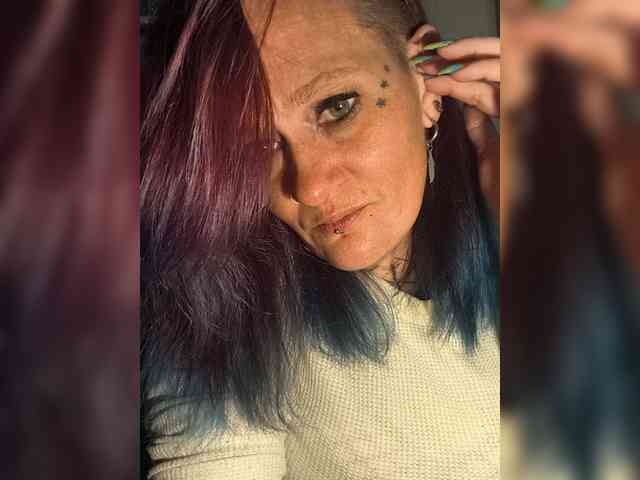 RenegadeVyxx3n webcam