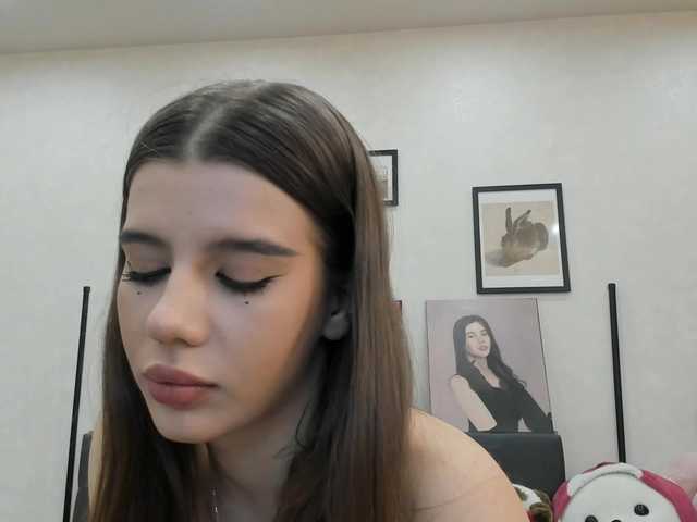 dolly-ll's BongaCams profile