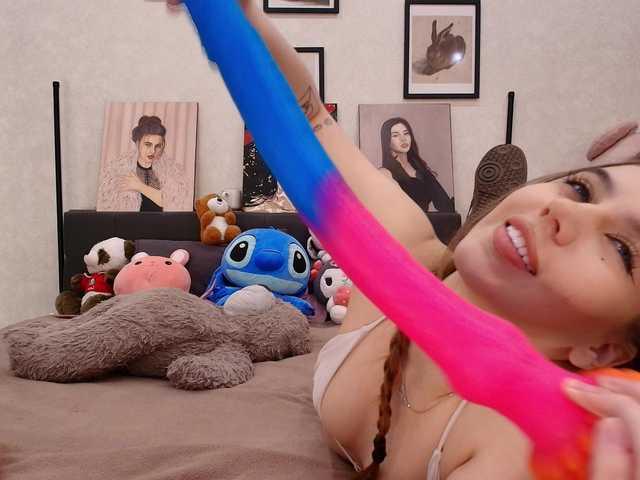 dolly-ll's BongaCams profile