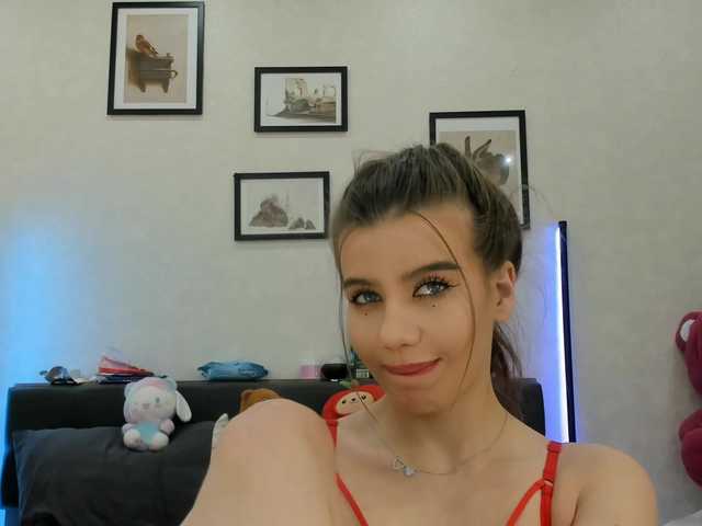 dolly-ll's BongaCams show and profile