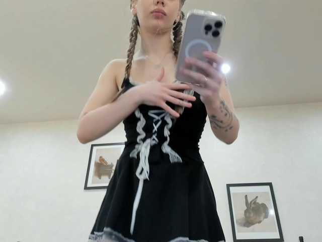 dolly-ll's BongaCams profile