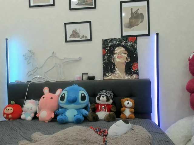 dolly-ll's BongaCams show and profile