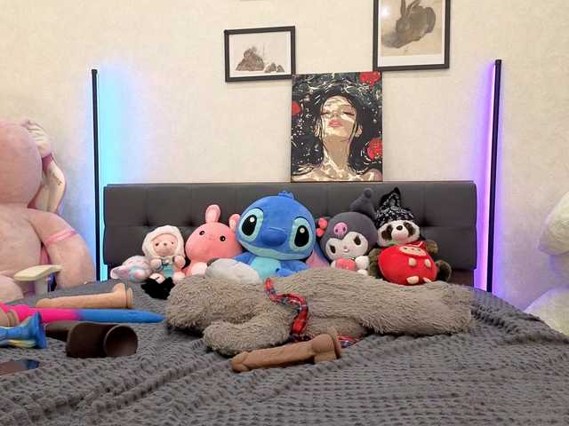 dolly-ll from BongaCams