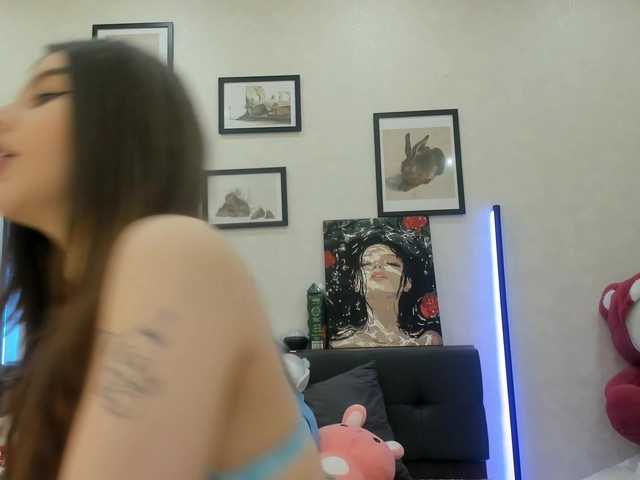 dolly-ll's BongaCams show and profile