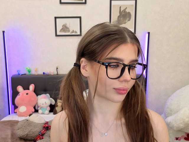 dolly-ll from BongaCams is Freechat
