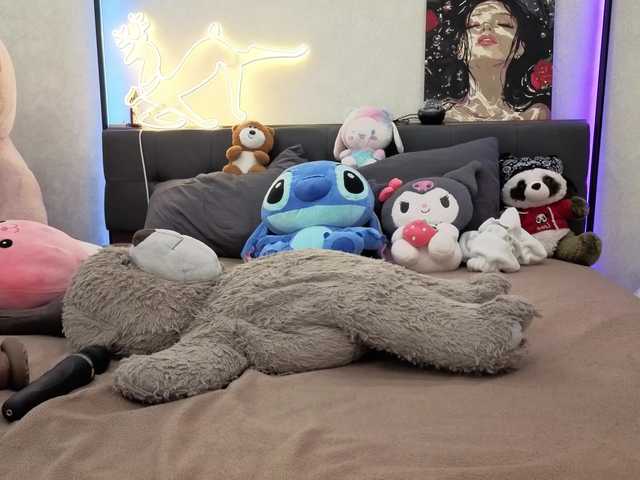 dolly-ll's BongaCams show and profile