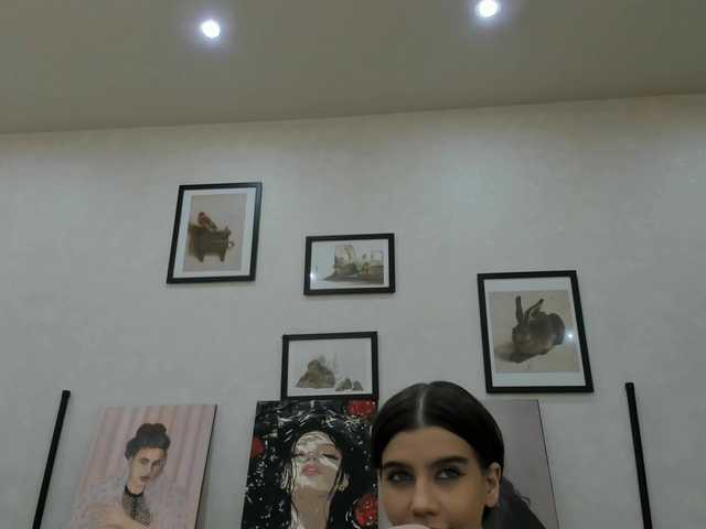 dolly-ll's BongaCams show and profile