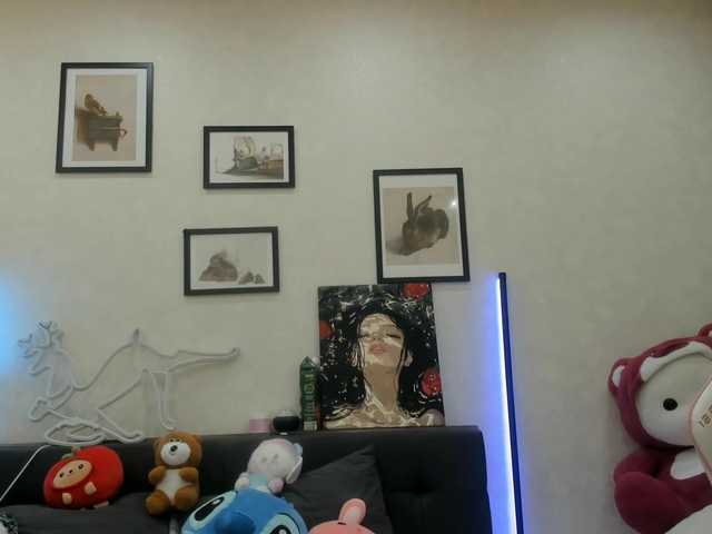 dolly-ll's BongaCams show and profile