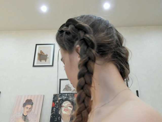 dolly-ll's BongaCams profile