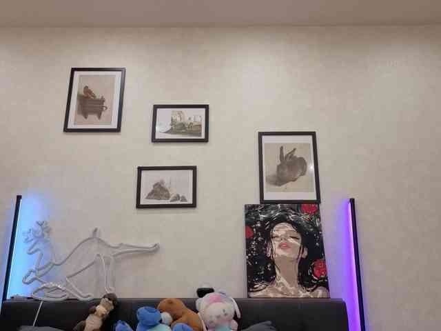 dolly-ll Live Webcam on BongaCams