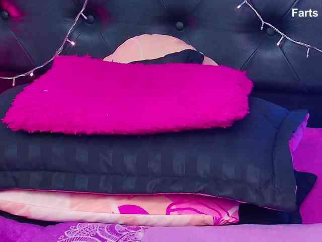 Adriana-55 webcam