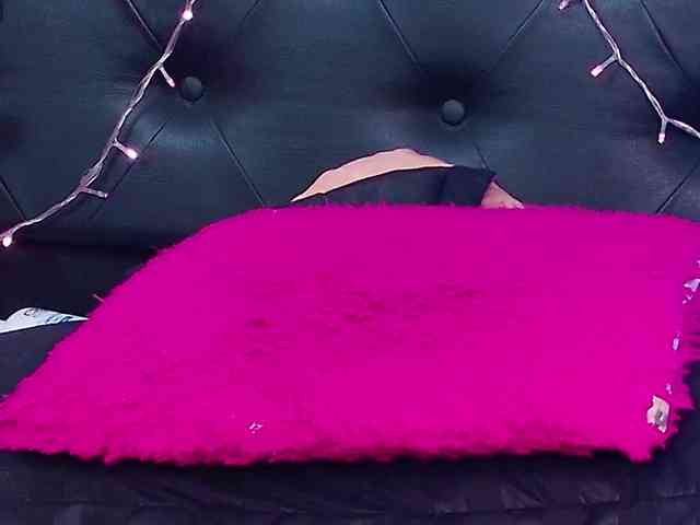 Adriana-55 webcam