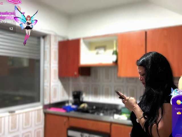 MarcellaGriffin's BongaCams show and profile