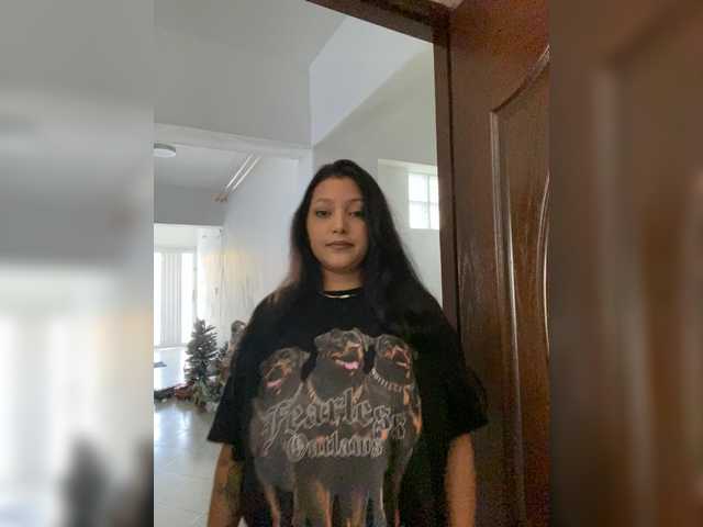 MarcellaGriffin's BongaCams show and profile