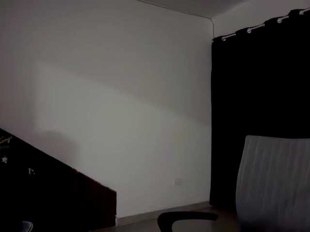 MarcellaGriffin webcam