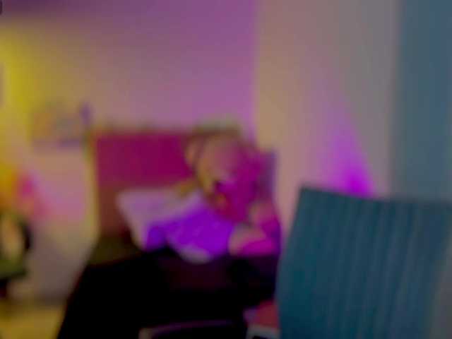 MarcellaGriffin's BongaCams show and profile