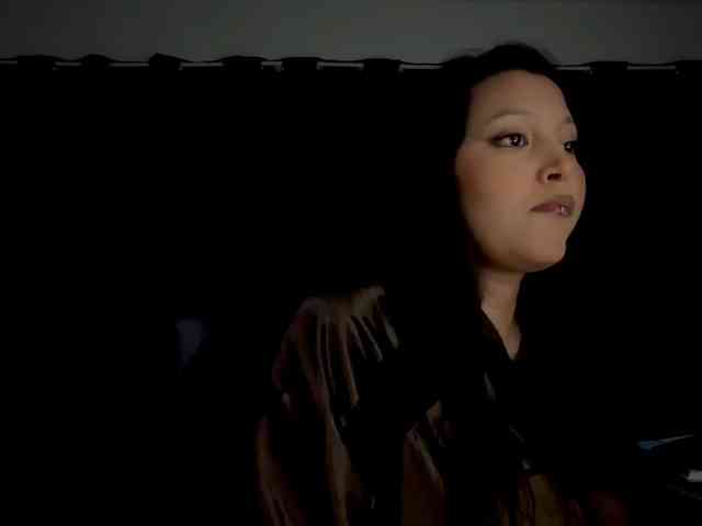 MarcellaGriffin webcam