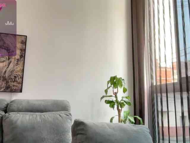 MarcellaGriffin webcam