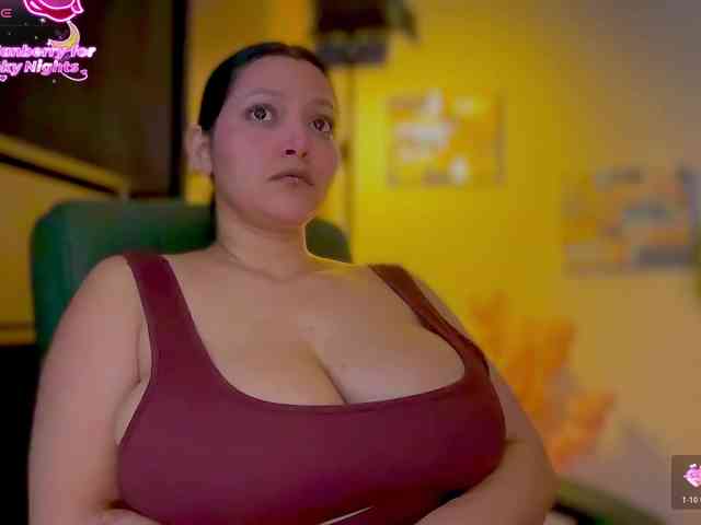 MarcellaGriffin webcam