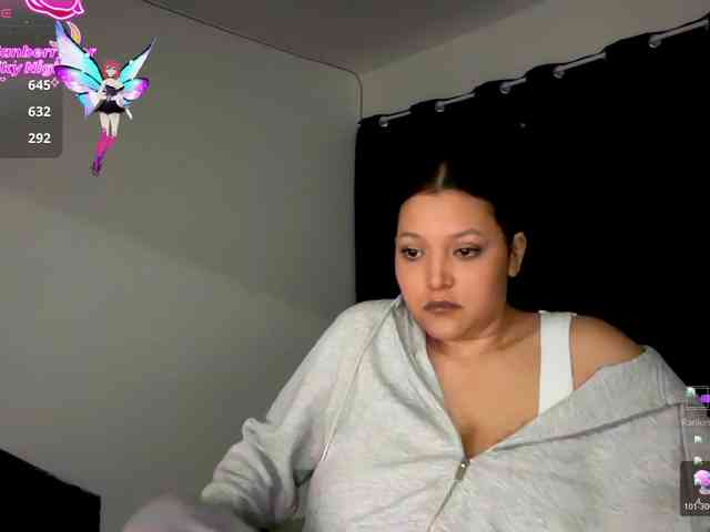 MarcellaGriffin webcam