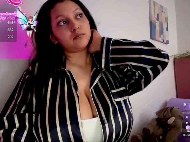 MarcellaGriffin webcam