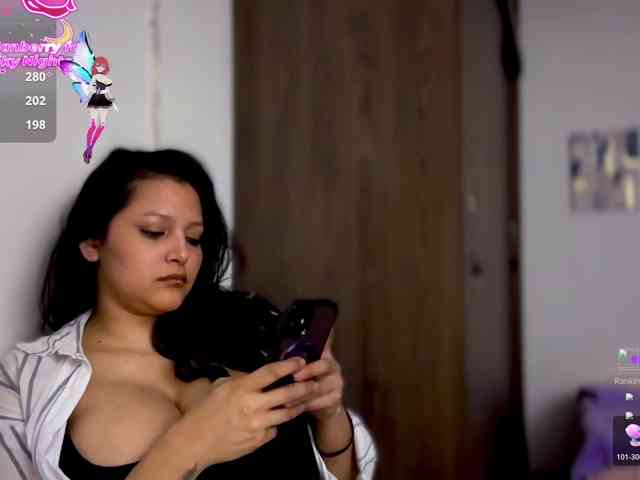 MarcellaGriffin webcam