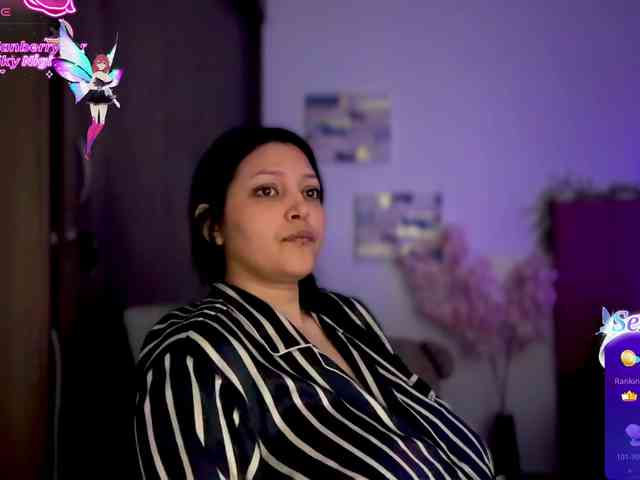 MarcellaGriffin webcam