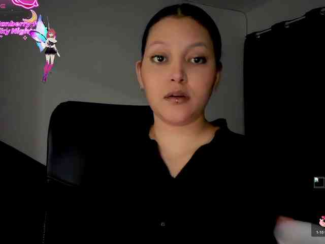 MarcellaGriffin webcam