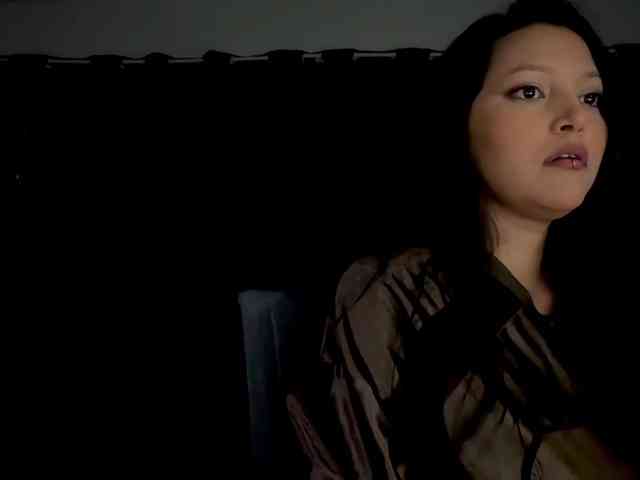 MarcellaGriffin webcam