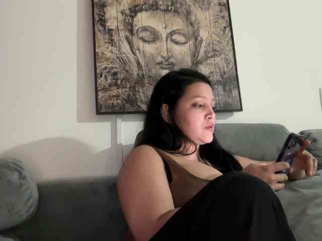 MarcellaGriffin webcam