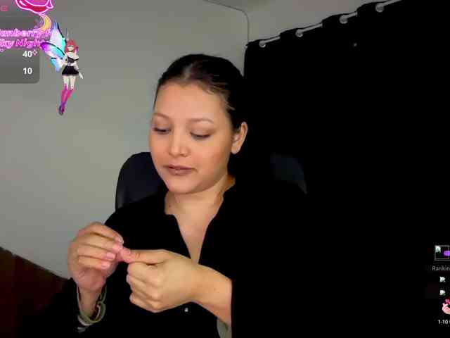 MarcellaGriffin webcam