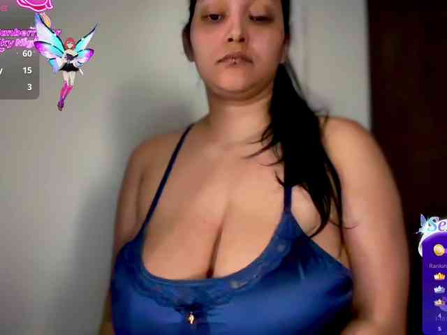 MarcellaGriffin webcam