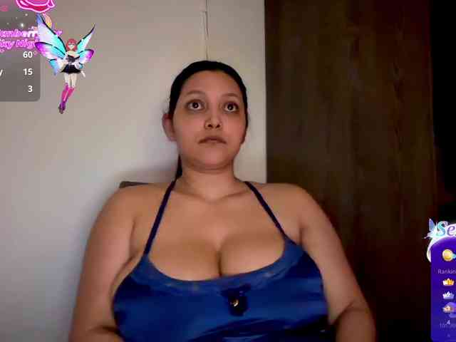 MarcellaGriffin webcam