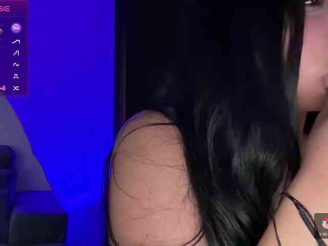 MarcellaGriffin webcam